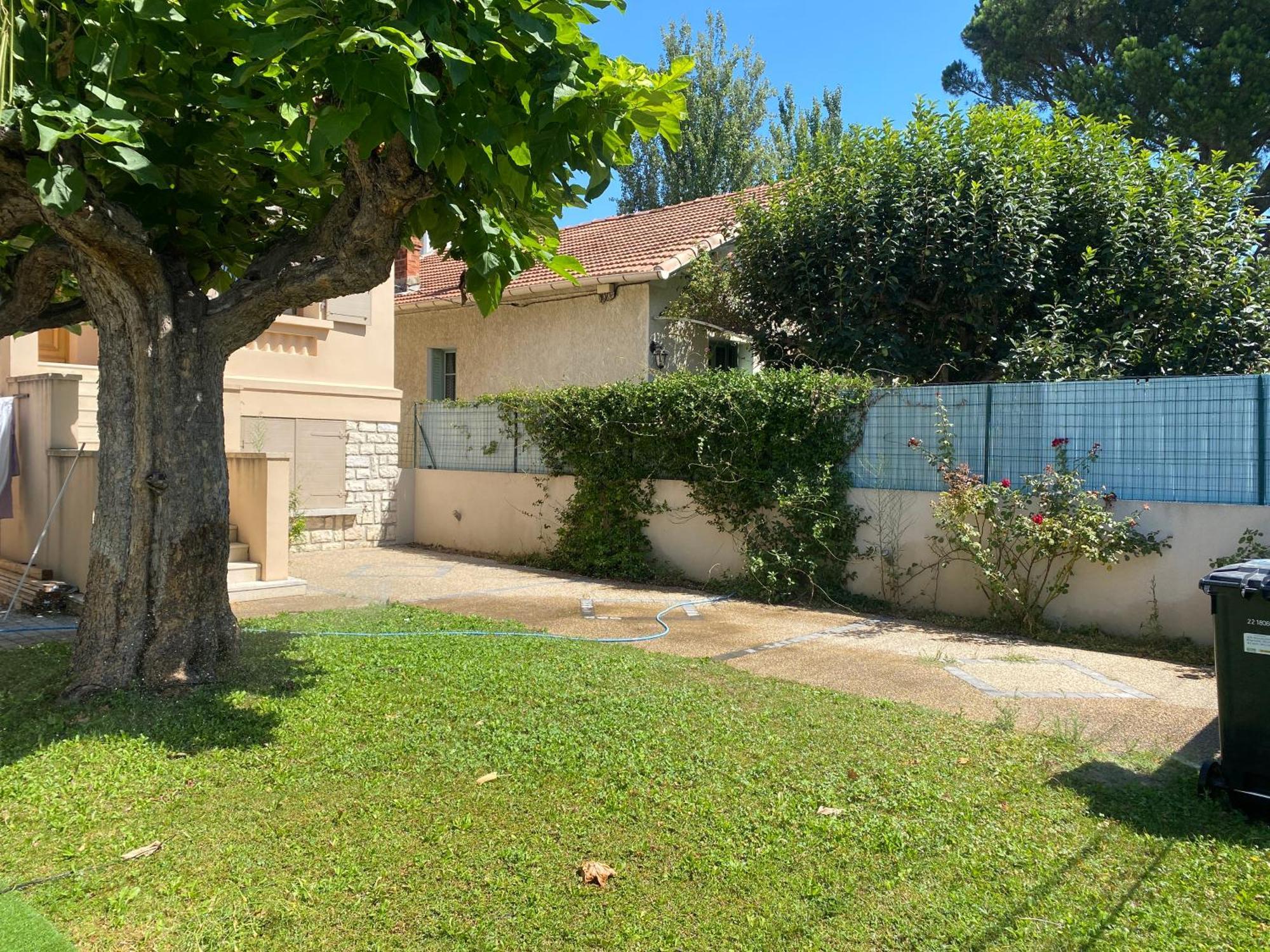 Maison Familiale 3 Chambres, Parking Gratuit Avignon Luaran gambar